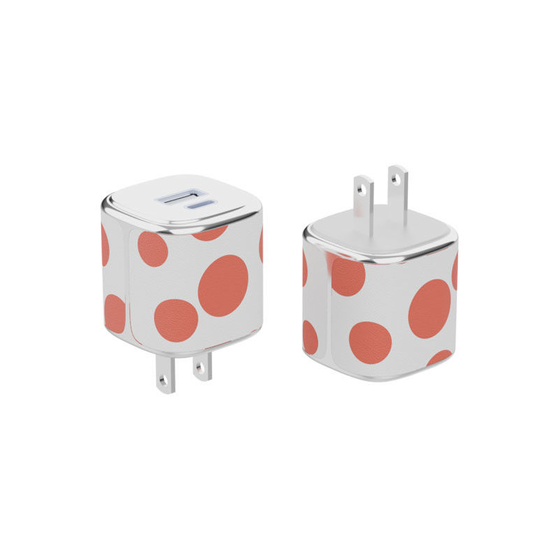 Piccolo caricabatterie a parete tipo C caricabatterie USB C con guscio di cuoio