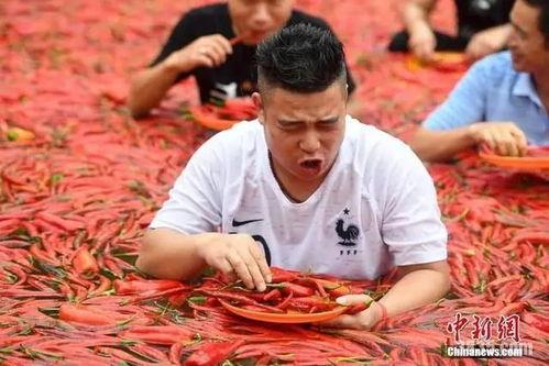 宁乡网红吃瓜事件视频曝光,视频曝光引发网友热议